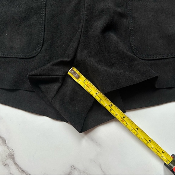 Aritzia Wilfred Black Boissier High Waisted Shorts - Picture 10 of 16